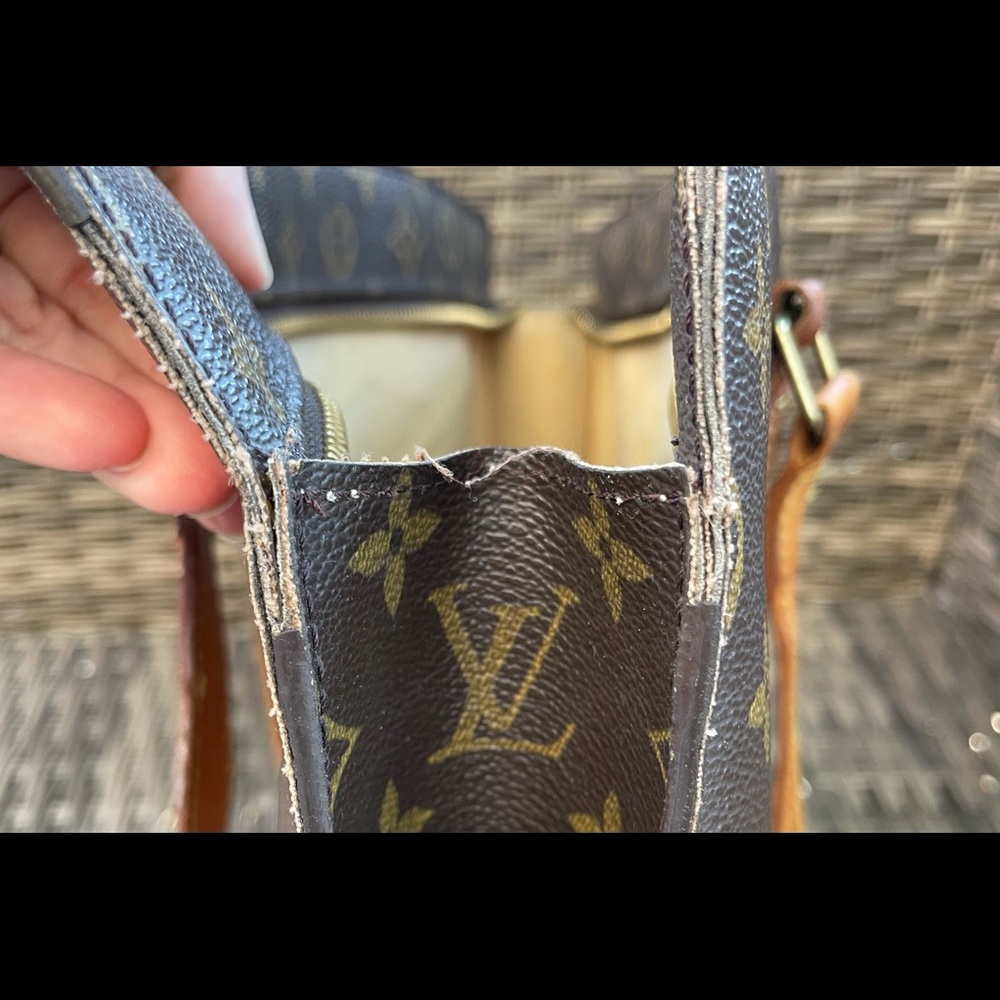 Louis Vuitton Babylone shoulder bag with zipper - Picture 9 of 13